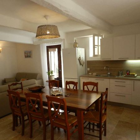 La Maison Peano Gassin Buitenkant foto